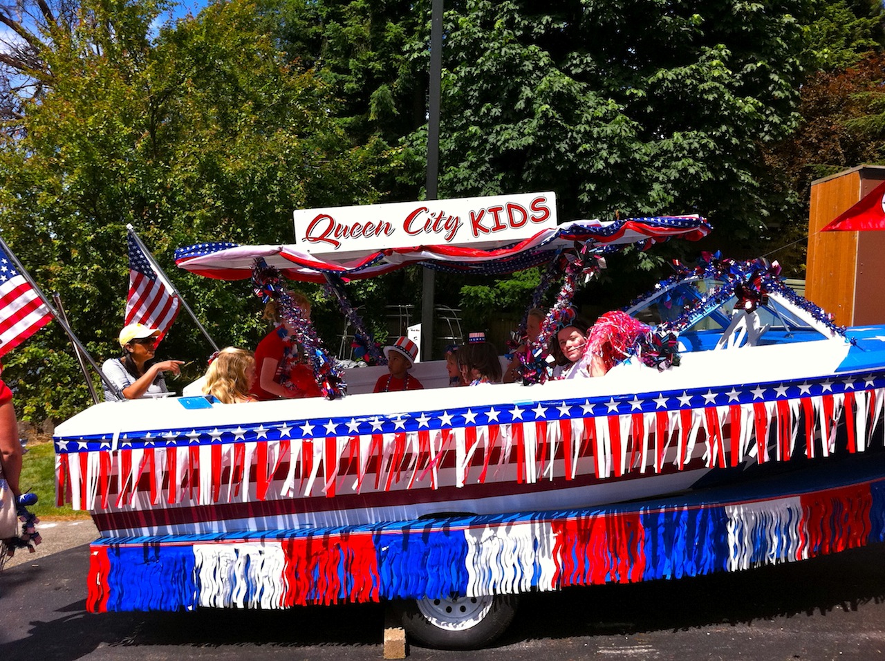 queen_city_yacht_club_4th_July 2011_13.jpg